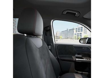 Mercedes EQB 250 — photo 15