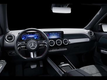 Mercedes EQB 250 — photo 8