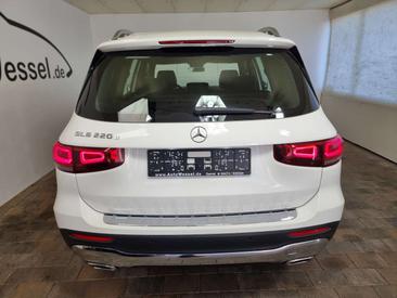 Mercedes GLB 220 D — photo 23
