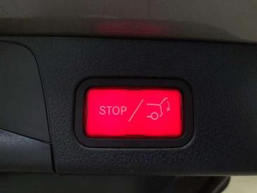 Mercedes GLB 200d — photo 15