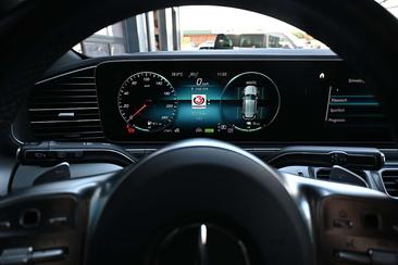 Mercedes GLE 350 De — photo 20