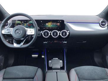 Mercedes EQA 250 — photo 7