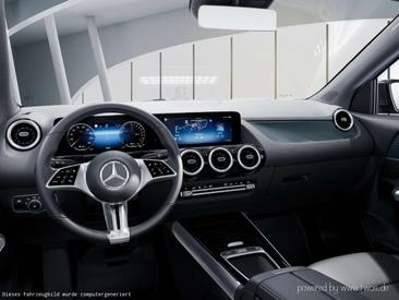 Mercedes GLA 250e — photo 21