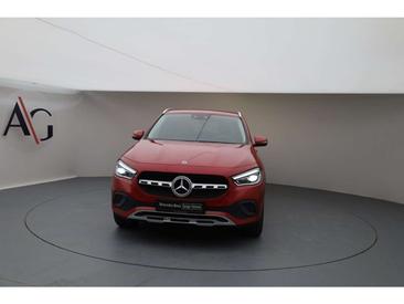 Mercedes GLA 200 — photo 8