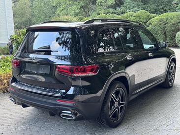 Mercedes GLB 180 — photo 10