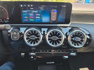 Mercedes CLA Berline 200 D — photo 15