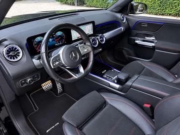 Mercedes GLB 180 — photo 12