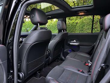 Mercedes GLB 180 — photo 14