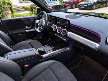 Mercedes GLB 180 — photo 19