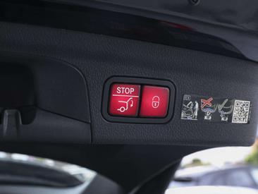 Mercedes GLE 300 D — photo 13