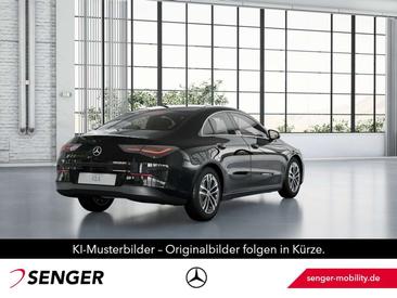 Mercedes CLA Berline 200 — photo 3