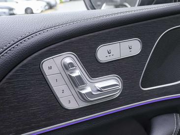 Mercedes GLE 300 D — photo 14