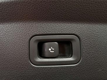 Mercedes GLE 400 AMG Line — photo 28