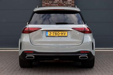 Mercedes GLE 400 E — photo 15