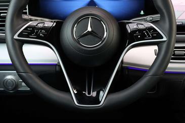 Mercedes GLE 400 E — photo 30