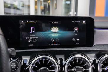 Mercedes CLA Berline 180 — photo 42