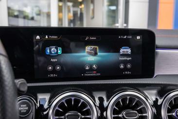 Mercedes CLA Berline 180 — photo 47