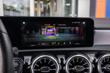 Mercedes CLA Berline 180 — photo 48