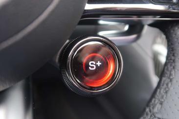 Mercedes SL Cabriolet 63 4MATIC+ — photo 12