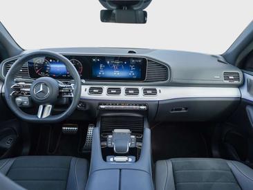 Mercedes GLE 300 Night Edition — photo 12
