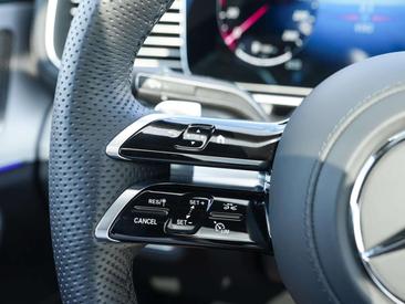 Mercedes GLE 300 Night Edition — photo 20