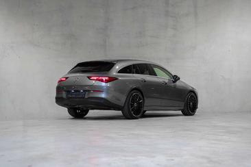 Mercedes CLA 180 — photo 2