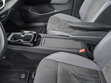 Volkswagen ID.5 Pro — photo 13