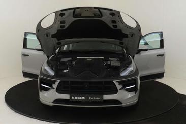 Porsche Macan I GTS — photo 20