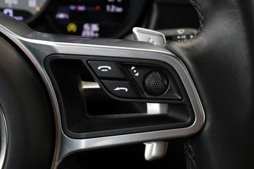 Porsche Macan I GTS — photo 35