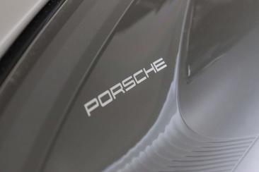 Porsche Macan I GTS — photo 40