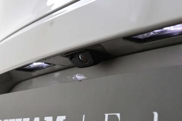 Porsche Macan I GTS — photo 43