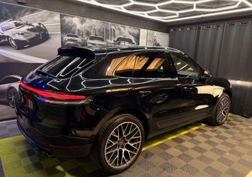 Porsche Macan — photo 6