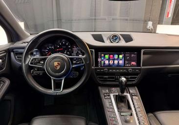 Porsche Macan — photo 11