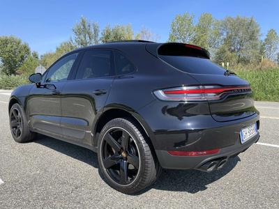 Porsche Macan I S