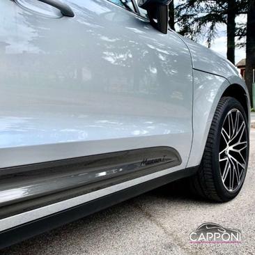 Porsche Macan — photo 15