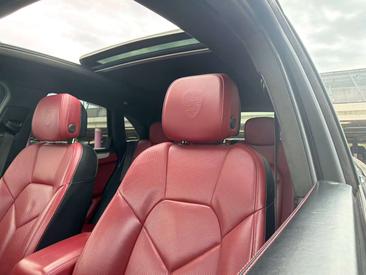 Porsche Macan I GTS — photo 10
