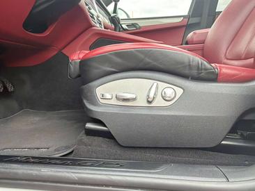 Porsche Macan I GTS — photo 14