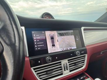 Porsche Macan I GTS — photo 19