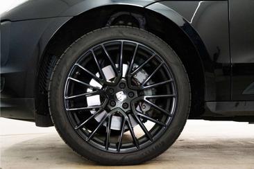 Porsche Macan I S — photo 12