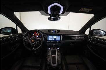 Porsche Macan I S — photo 21