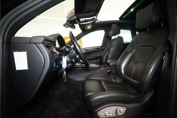Porsche Macan I S — photo 24