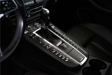 Porsche Macan I S — photo 33