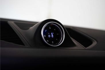 Porsche Macan I S — photo 37