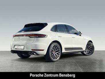 Porsche Macan — photo 4