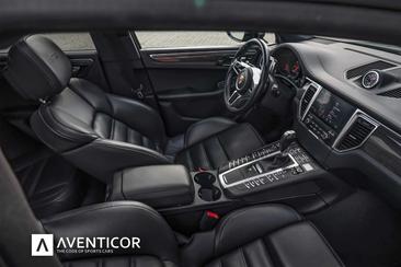 Porsche Macan I GTS — photo 12
