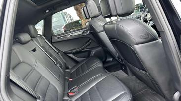 Porsche Macan I S — photo 31