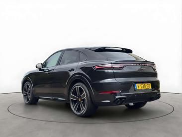 Porsche Cayenne III E-Hybrid Coupé 2022 Noir — photo 2