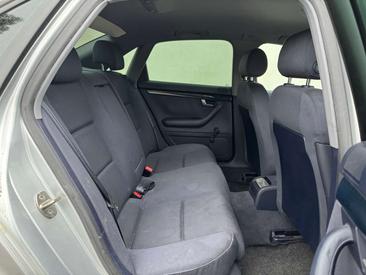 Audi A4 Avant 1.8 — photo 3