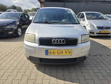 Audi A2 5 Portes 1.4 — photo 3
