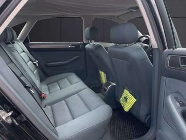 Audi A6 Berline 2.4 — photo 15
